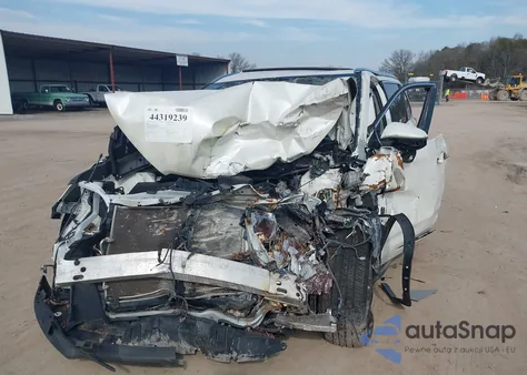 2019 Toyota Highlander Limited Platinum z USA, uszkodzony, nr VIN 5TDDZRFH9KS975105